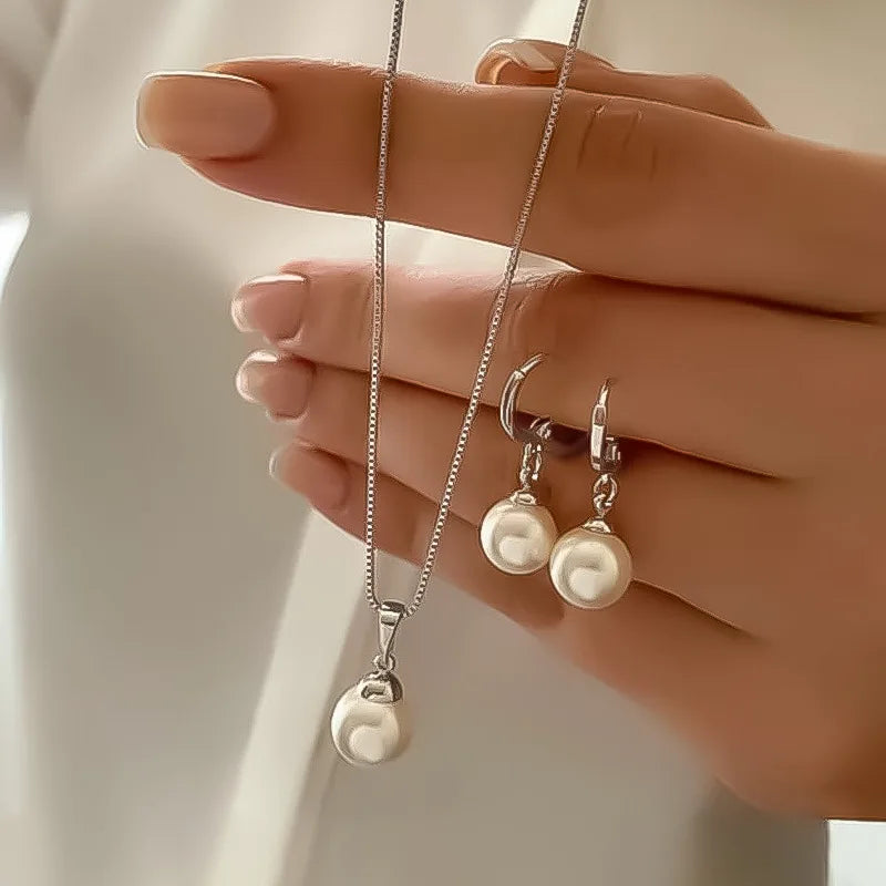 Dainty Jewellery Set — Necklace & Earrings