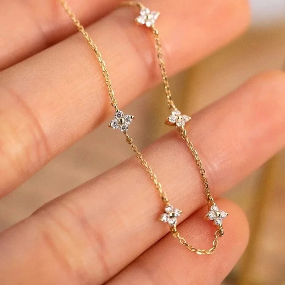 Dainty Clover Pendant Necklace — Stainless Steel